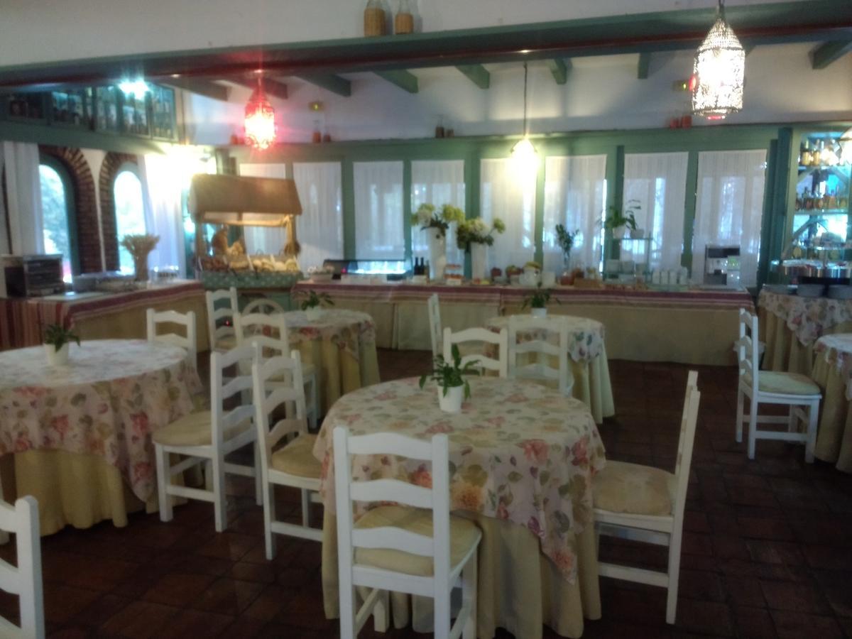 Hotel Meson De Sancho 3*