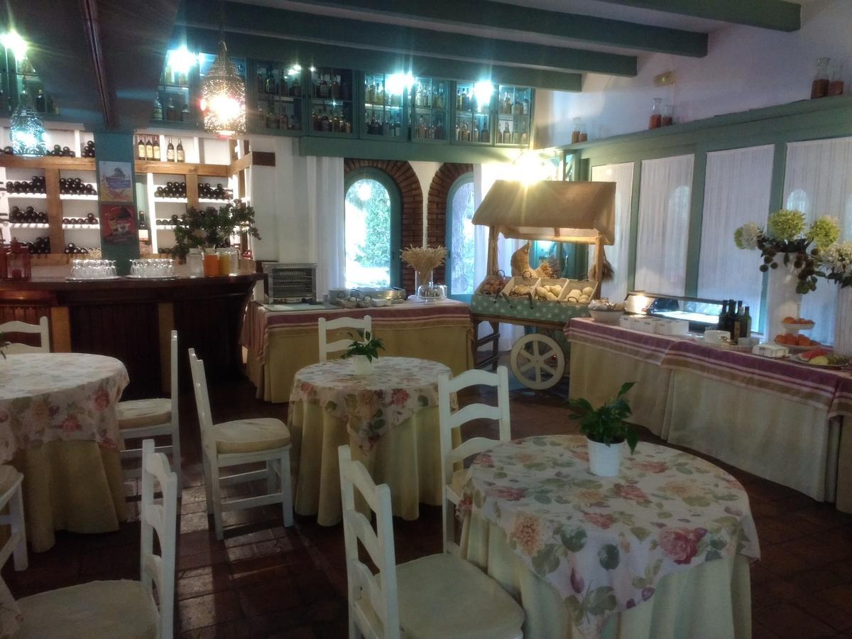 Meson De Sancho 3* Tarifa